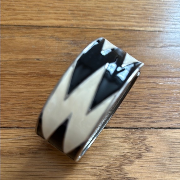 Black White Silver Bracelets Cuff - Picture 4 of 5